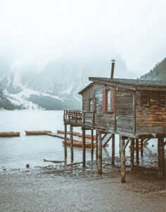 Mountain Lake Cabin